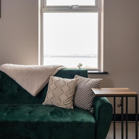 Gibson Manor Apartments Wallasey Luaran gambar
